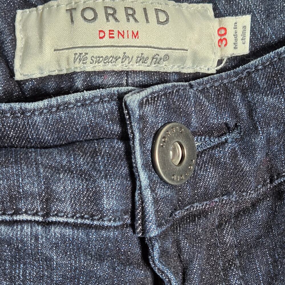 Torrid Denim Jeans 30 Plus Classic Skinny Vintage‎ Stretch Dark Wash Mid Rise - Picture 9 of 11